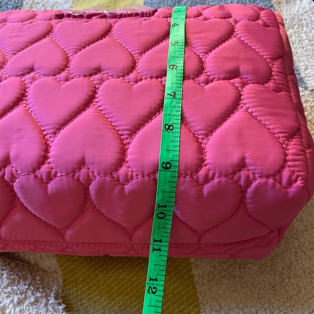NWT Betsey Johnson Weekender Cosmetic Case - Picture 6 of 12